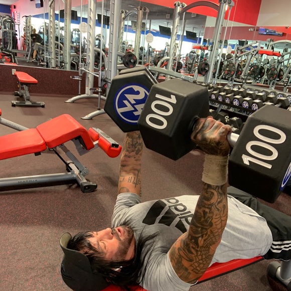 Meet your Posher, Ronald - Picture 6 of 8